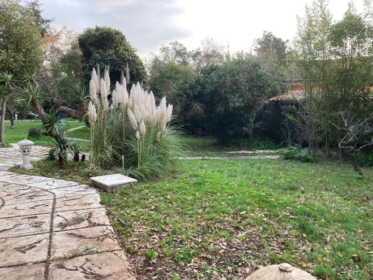 Holiday home Gite Encore Un Soir Hyeres France