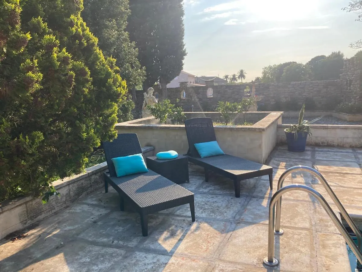 Holiday home Gite Encore Un Soir Hyeres