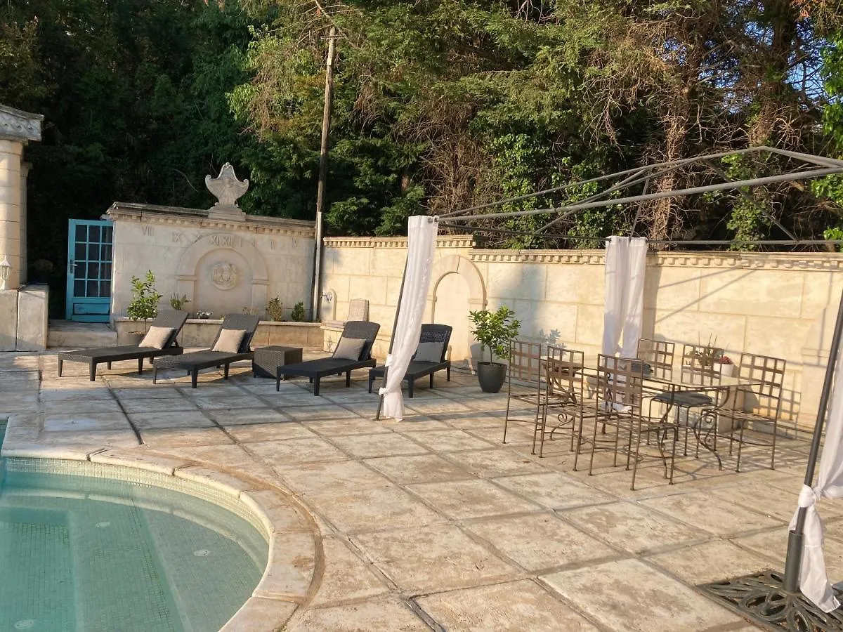 Holiday home Gite Encore Un Soir Hyeres